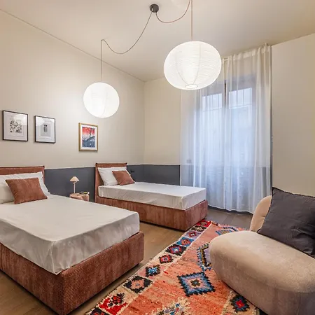 Zuretti Modern Comfort Near Station Milánó
