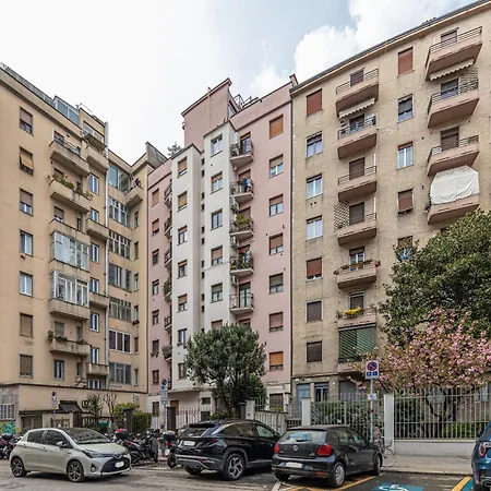 Zuretti Modern Comfort Near Station Apartman Milánó