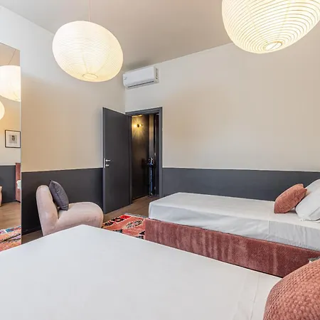 Zuretti Modern Comfort Near Station Daire Milano